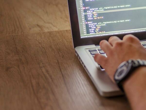 В държавата ни вече има Съвет по цифровото десетилетие