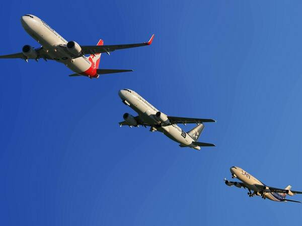 Редица авиокомпании отменят полети до Израел 