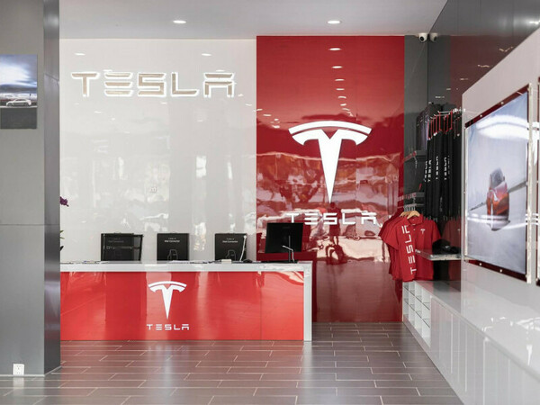 Китайският електрически натиск: Как BYD и конкурентите изпреварват Tesla