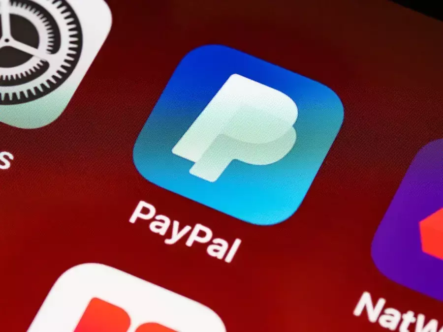 PayPal се съгласи на промени заради потребителите от ЕС